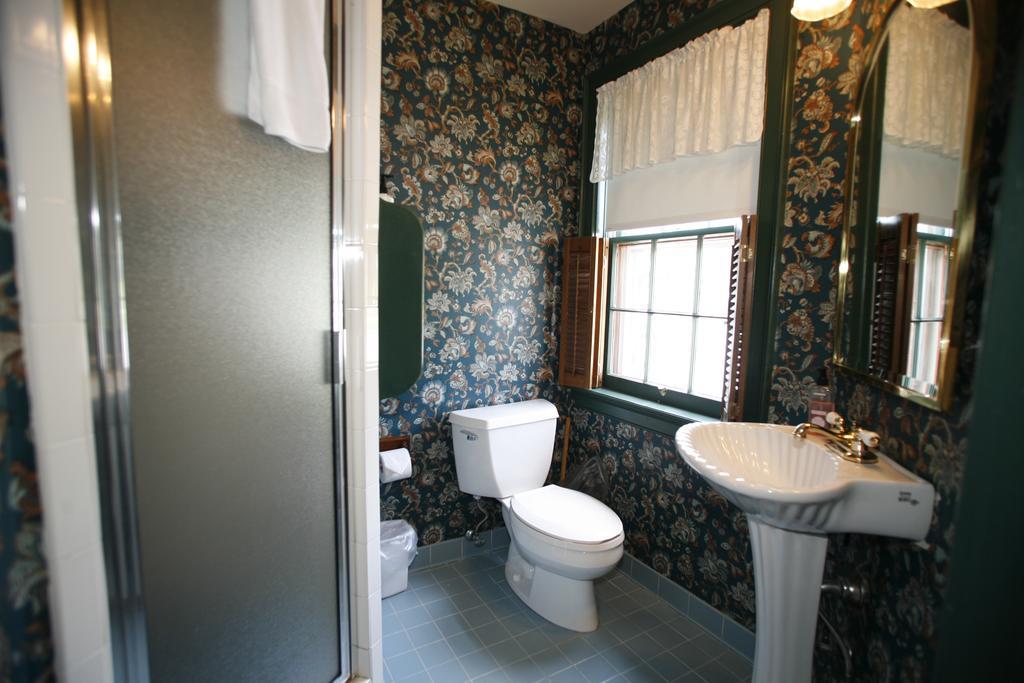 Parsonage Inn Bed And Breakfast St. Michaels Exterior foto