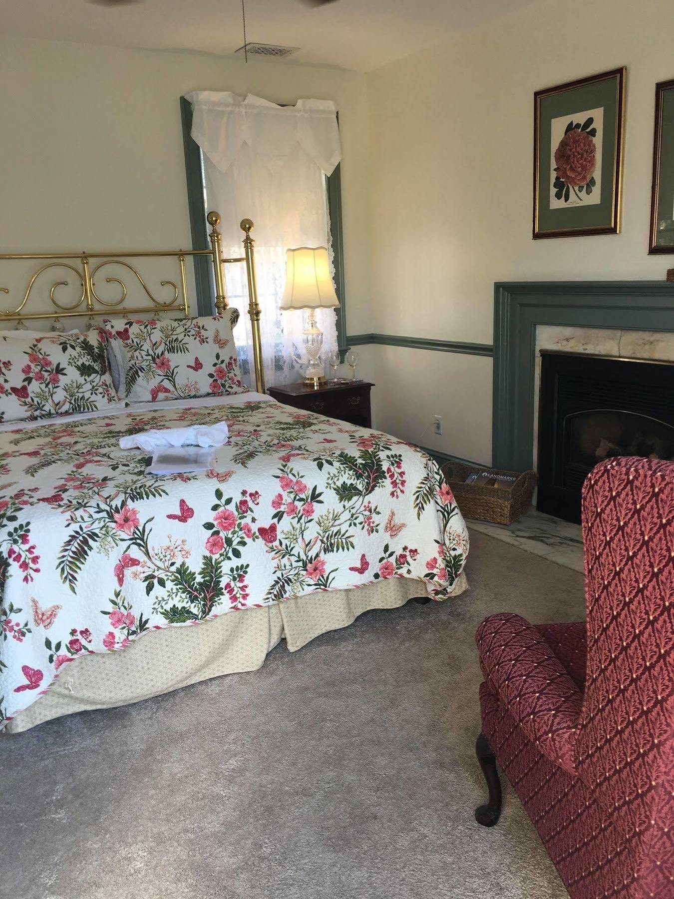 Parsonage Inn Bed And Breakfast St. Michaels Exterior foto